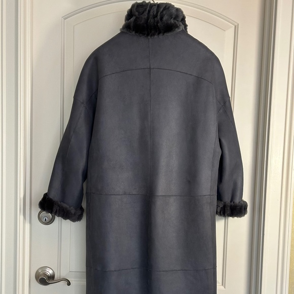 Brunello Cucinelli Reversible Lambskin Textured Fur Coat WOMENS SZ IT 44 / US 8 - Picture 6 of 16